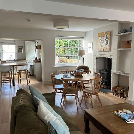 Billie'S Seaside Retreat Villa Lyme Regis Dış mekan fotoğraf